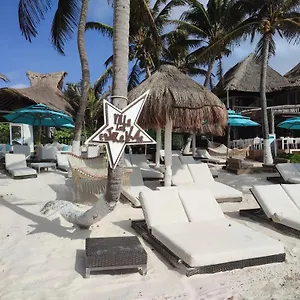 4* Отель Estrellas - Located At The Party Zone